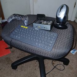 Mini Computer W/ Wireless Keyboard And Wireless Mouse
