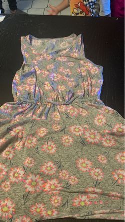 Girls dress