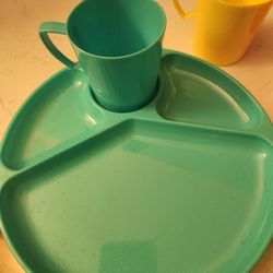 Vintage Plastic Plates & Cups 