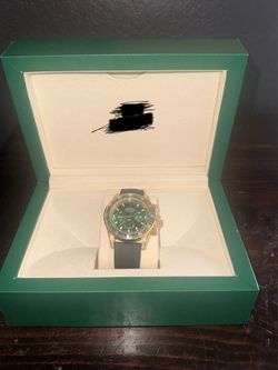 Diamond gold watch