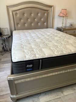 Sealy Queen Mattress (like new!) & Bed
