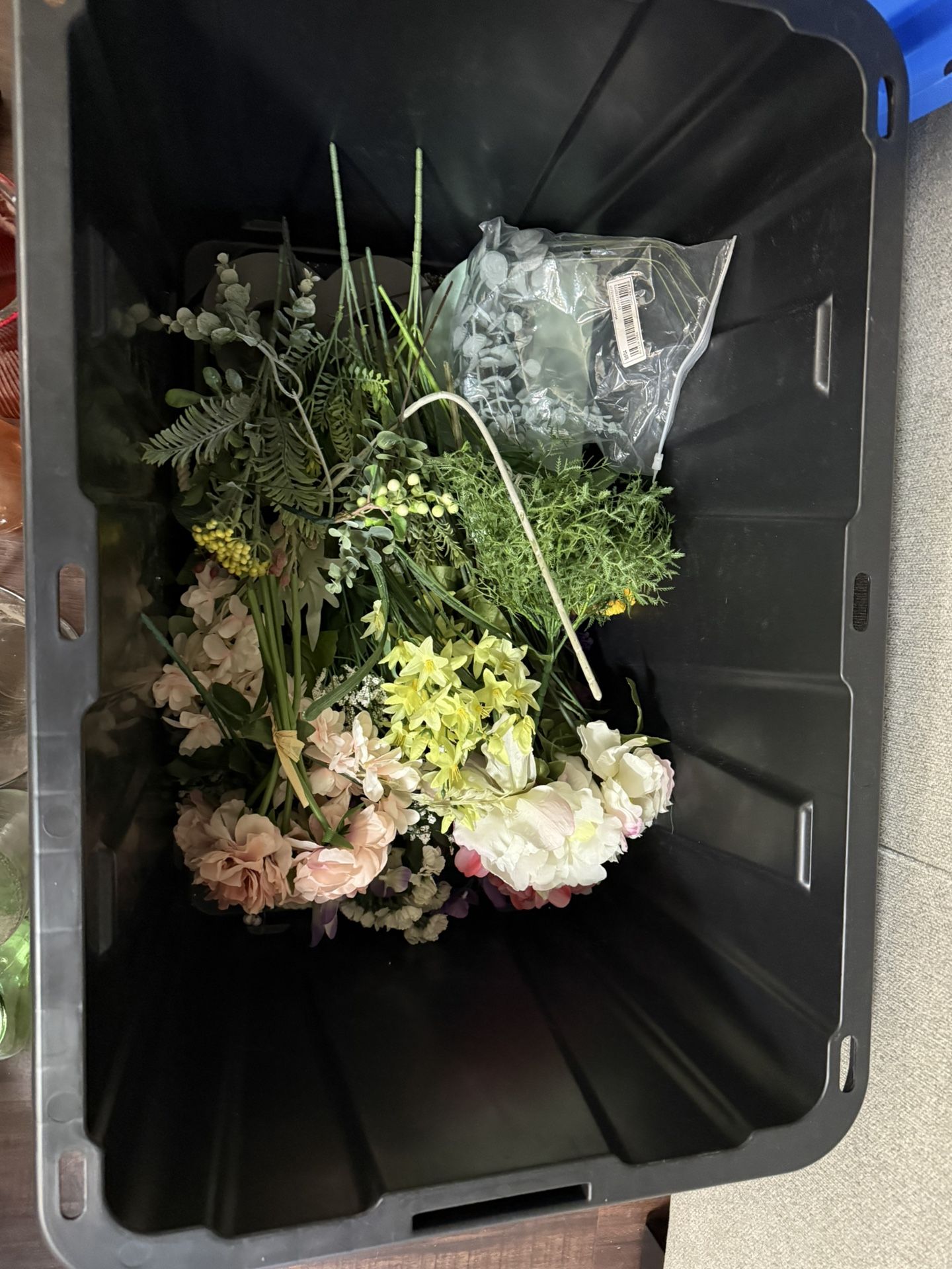Tote Full Of Artificial Flowers/ Vases