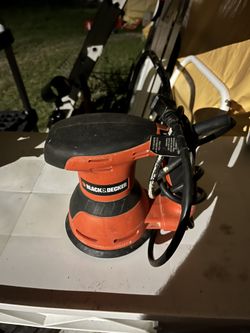 Black & Decker Sander 