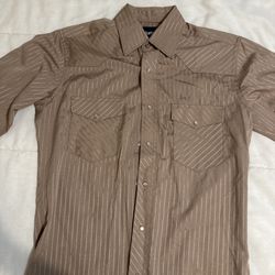 wrangler size s cowboy shirt