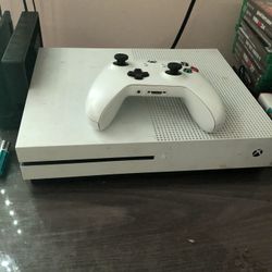 Xbox One S 