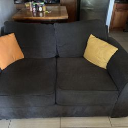 Couch(deep), Nightstand, Lamps N Art Posters