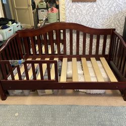 Infant Toddler Crib With Side Rail With Mattress And Cover Boy Girl 