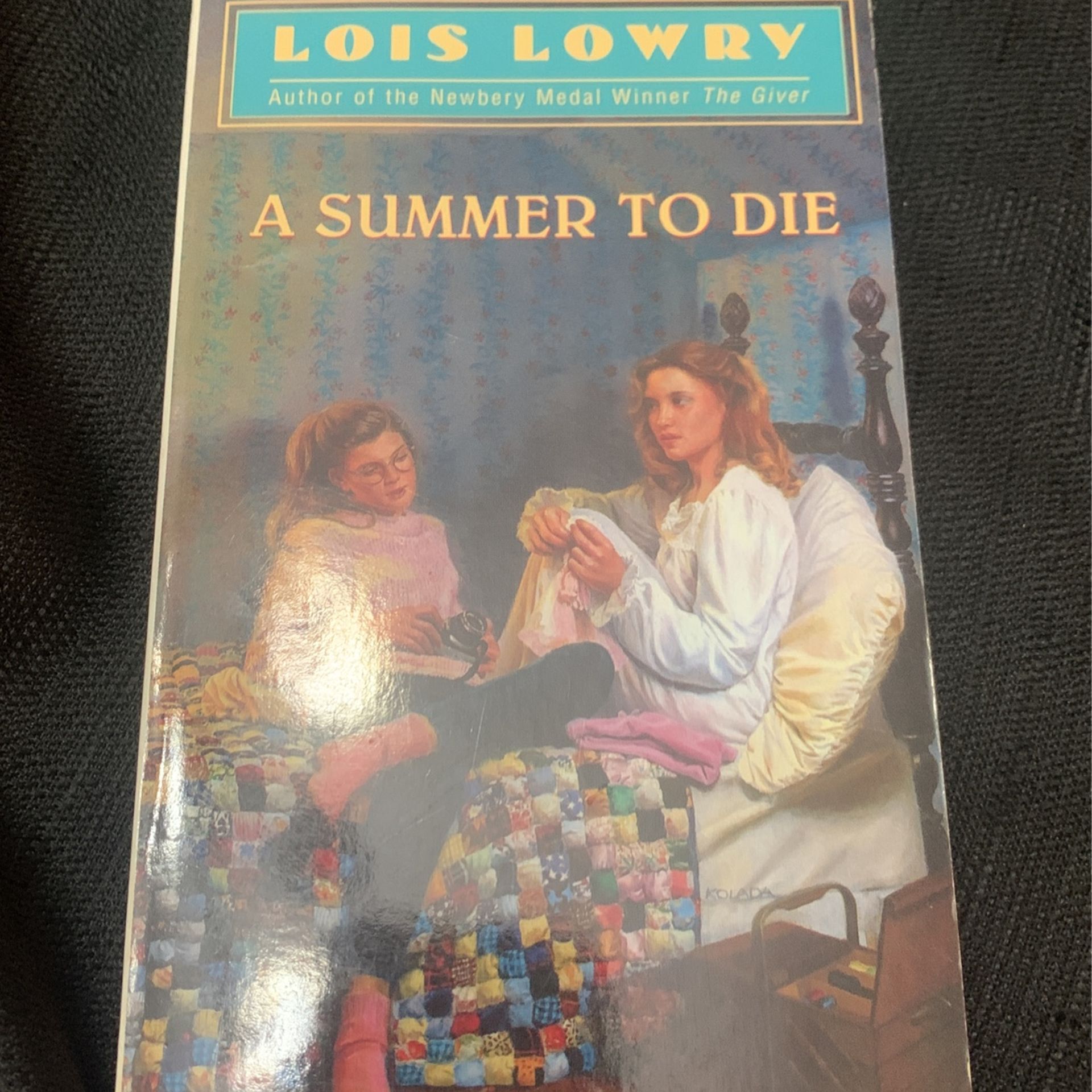 A Summer To Die - Lois Lowry