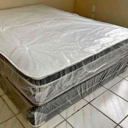 Queen Size Mattress Pillow Top With Box Springs✅