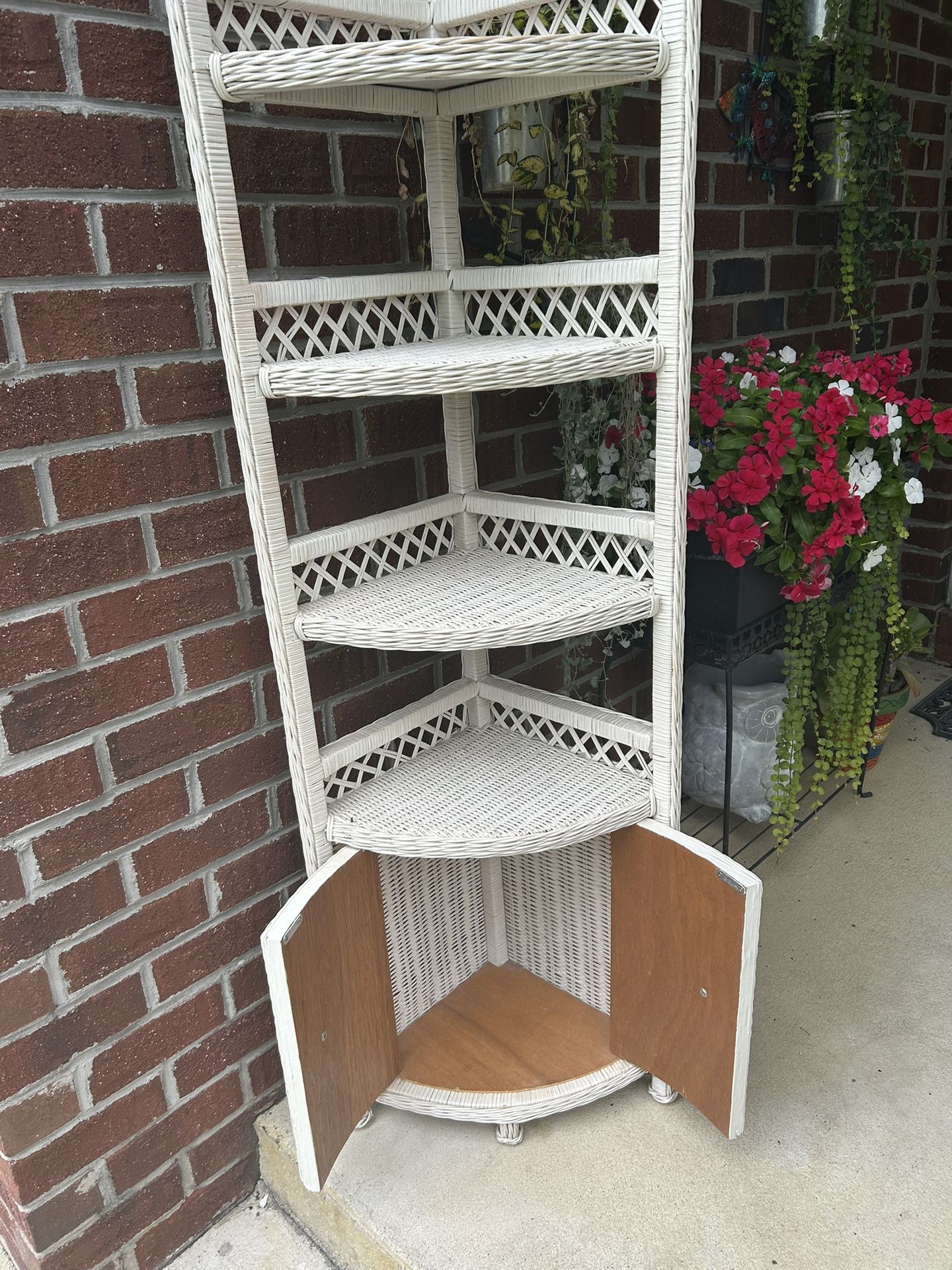 Wicker Corner Unit