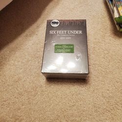 Six Feet Under TV Show Boxed Collection 