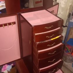 Powell Standing Jewelry Box