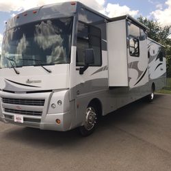 Beautiful Rv Completely Turnkey