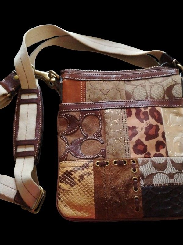 New! Coach Crossbody Purse