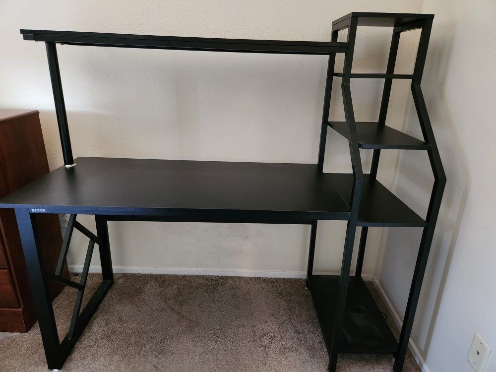 Gaming Desk Top