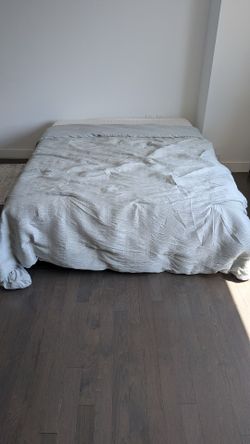 Queen size duvet with pillow cover