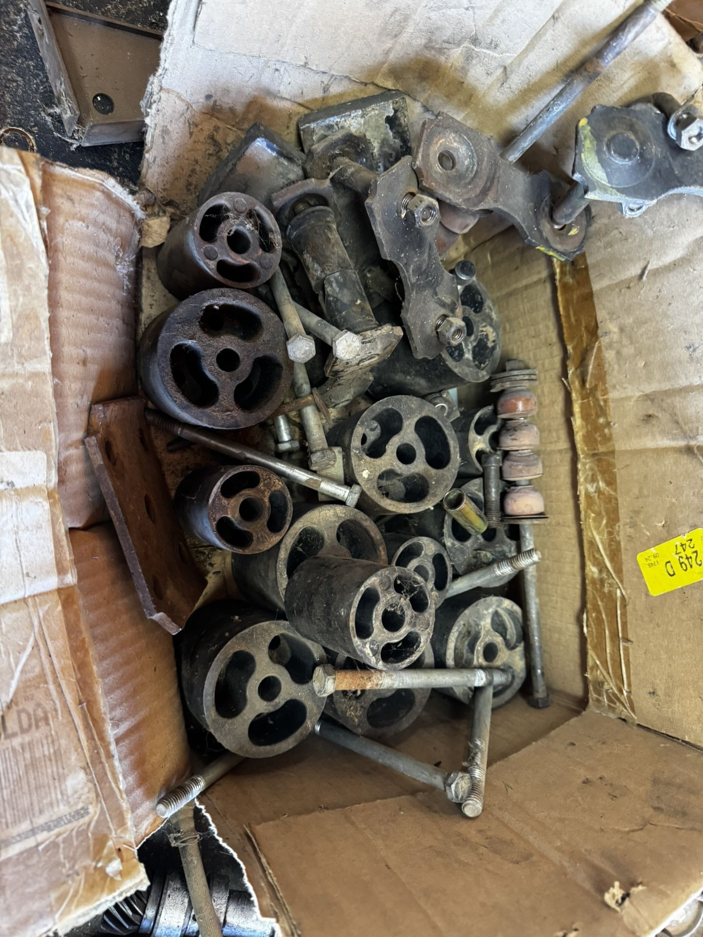 CJ Jeep Parts Misc Shackle Lift Drop Pitman Body Lift