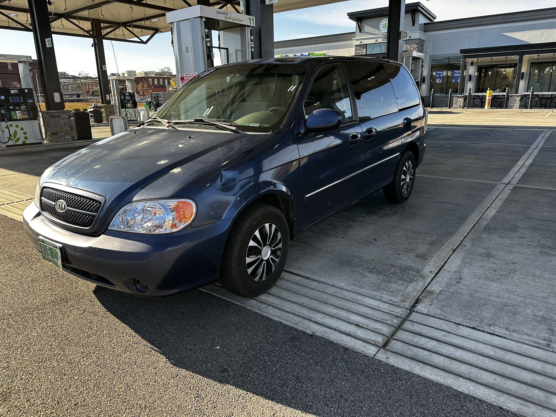 2005 KIA Sedona