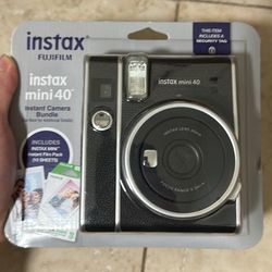 Instax Mini 40 Instant Camera Bundle