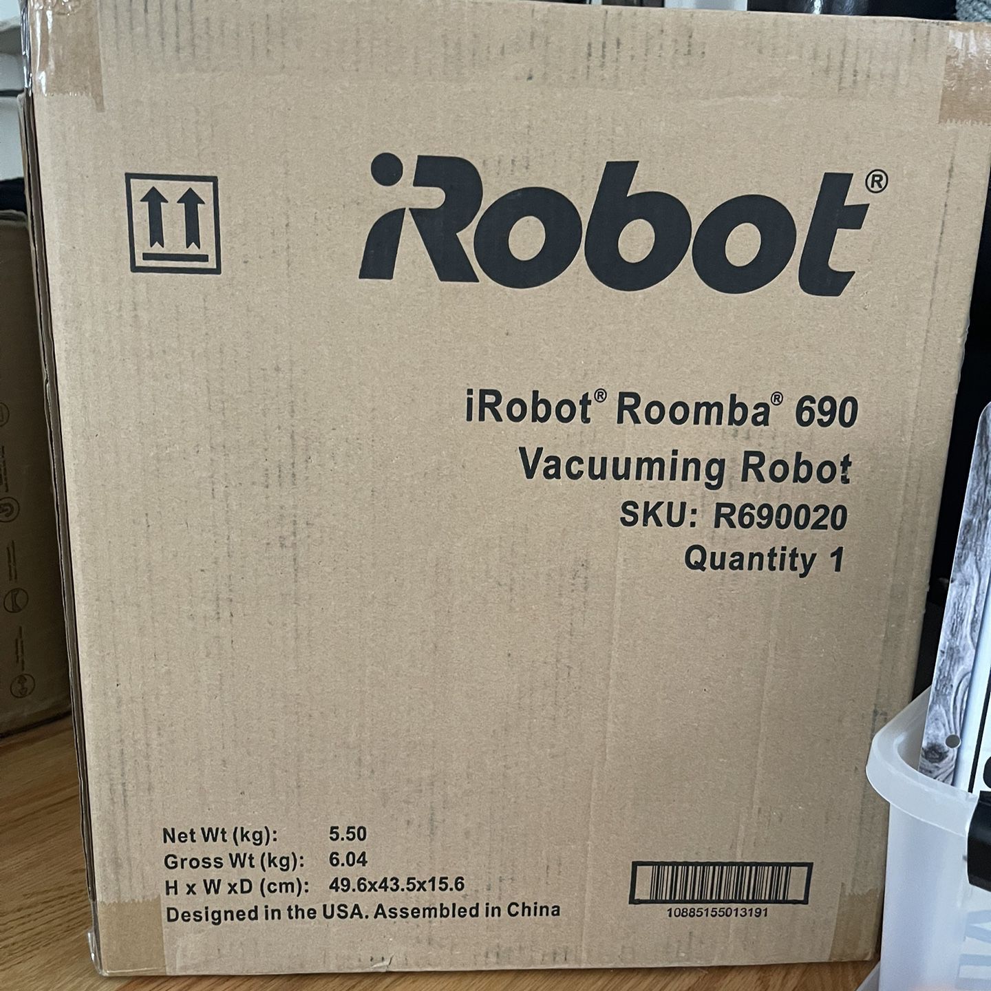 Roomba 690- BRAND NEW 