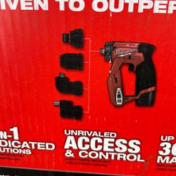 Milwaukee M12 Fuel Installation Drill/ Driver Kit 