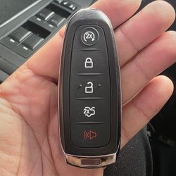 🚗🔑 Key for Ford and Lincoln