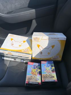 Pokémon 30th Celebration Elite Trainer Box Bundle