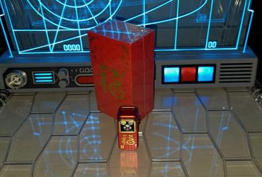 OLIGHT OCLIP PRO FORTUNE SNAKE SPECIAL EDITION SEALED IN BOX