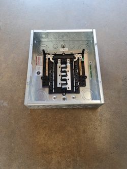 Eaton 125AMP 12 SPACES MAIN LUG. No Cover.