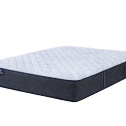 Like New Queen Matress