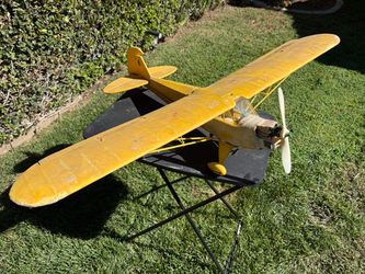RC plane, Piper cub