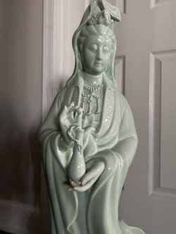 Statue Kuan Yin