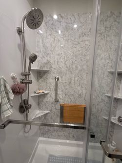 Brush Nickle Jacuzzi Shower Head And Handheld