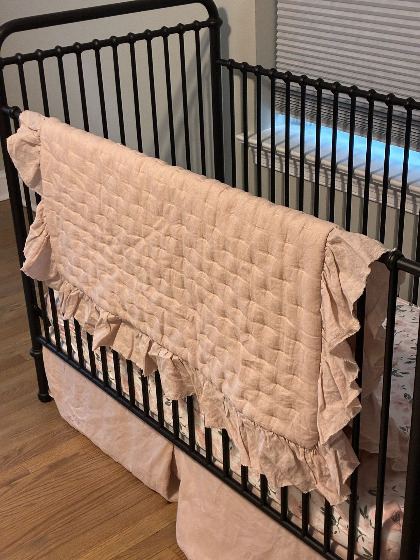 Pottery Barn Crib Bedding