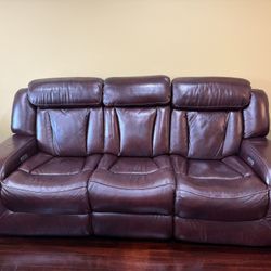 Couch set