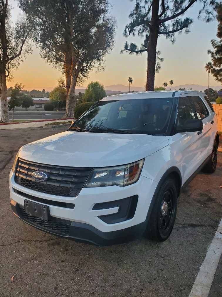 2018 Ford Explorer