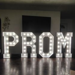 PROM MARQUEE