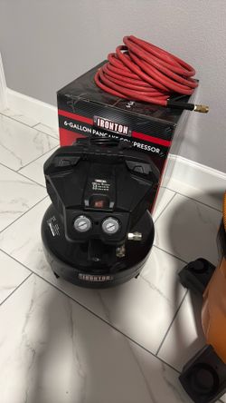6 Gallon Air Compressor With 50ft Hose