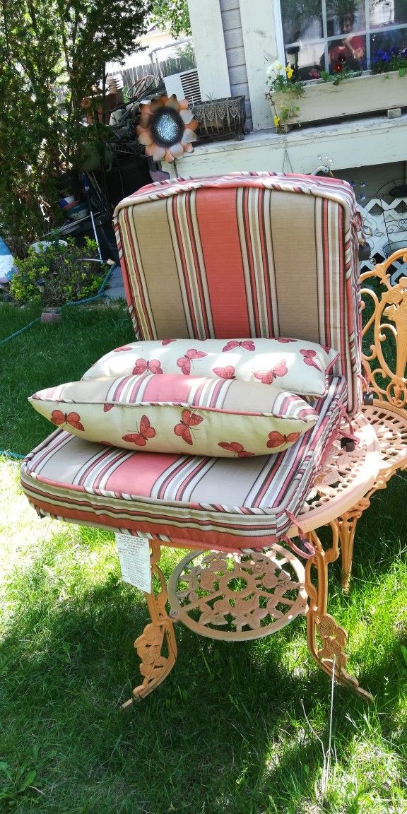 Lawn Chair Cushion / Have Three Sets, $30 Each Set