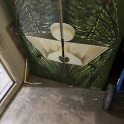 Selling Led Lights And Other Hydroponics Grow Equipment