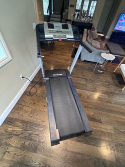 Reebok 8000 ES Treadmill