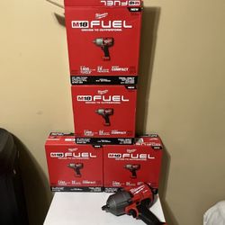 M18 FUEL 18V Lithium-Ion Brushless Cordless 1/2 in. Impact Wrench with Friction Ring (Tool-Only)