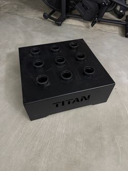 Titan 9 Barbell Holder