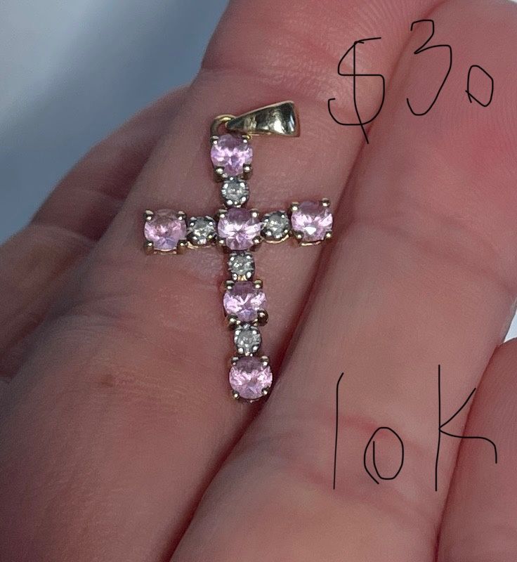 10k Gold and Zirconia Cross