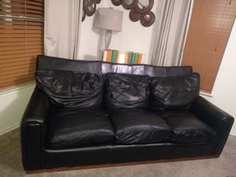 Large, Deep Leather. Sofa in Black