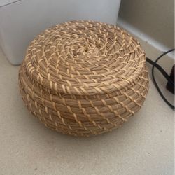 Tiny Basket 