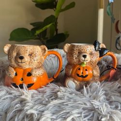 Creepy Critters Halloween Bear Mug Set