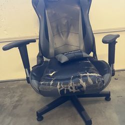 FREE very used gaming chair