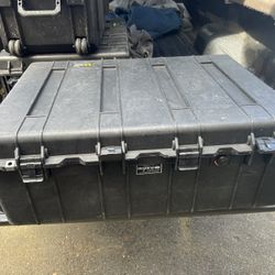 Pelican Storage Case, 1730, Black, Pop Up Handle, Wheels