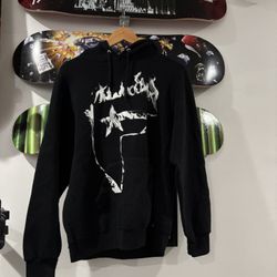 Hoodie Famous Brand